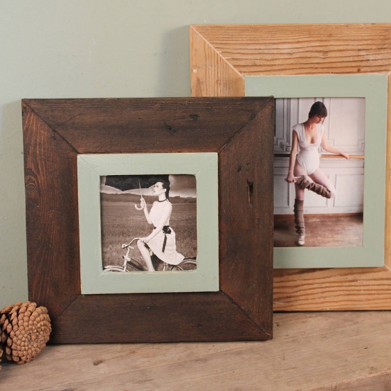 Dark Oak/Natural Light Green